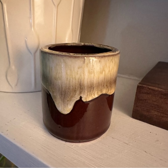 Vintage 1970s Espresso Cup - Cream Drip Glaze Over Brown Red Clay Pottery - Picture 2 of 8